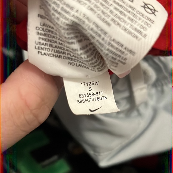 nike womens running shorts in red size small - Picture 2 of 3